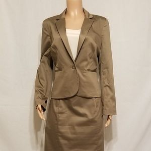 Worthington khaki 2-piece skirt suit Womens 14